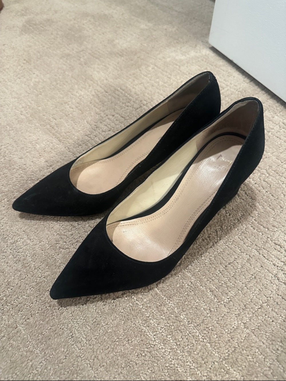 Marc Fisher ZALA- Classic Black Pointed-Toe Women's Pumps